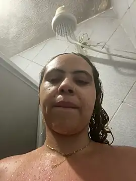 Snapshot of Chloe_Leaozinho chatting on 07.20.26 Chloe Leaozinho online show from 07.20.26