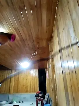 Snapshot of Tiyir597 chatting on 11.20.25 Tiyir597 online show from 11.20.25