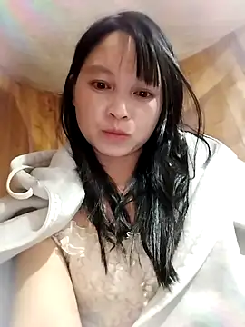 Snapshot of Tiyir597 chatting on 12.16.25 Tiyir597 online show from 12.16.25