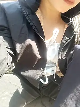 Snapshot of Tiyir597 chatting on 01.12.26 Tiyir597 online show from 01.12.26