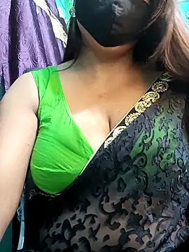 Snapshot of Bhanu-Sharma chatting on 10.19.25 Bhanu-Sharma online show from 10.19.25