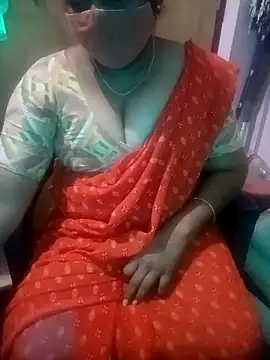 Snapshot of Jessi_25 chatting on 02.11.26 Jessi 25 online show from 02.11.26