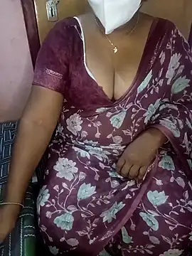 Snapshot of Jessi_25 chatting on 03.10.26 Jessi 25 online show from 03.10.26