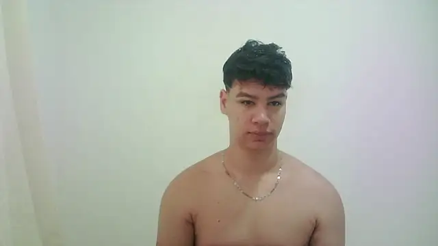 Snapshot of zeus_181 chatting on 05.30.26 zeus 181 online show from 05.30.26