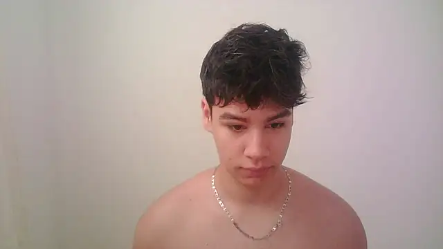 Snapshot of zeus_181 chatting on 06.13.26 zeus 181 online show from 06.13.26