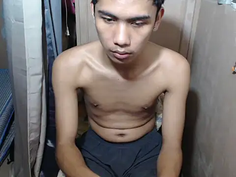 Demure Asian143 online show from 06.18.26