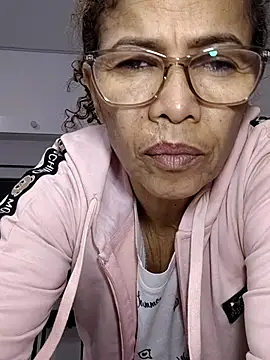 Merybeks online show from 12.15.25