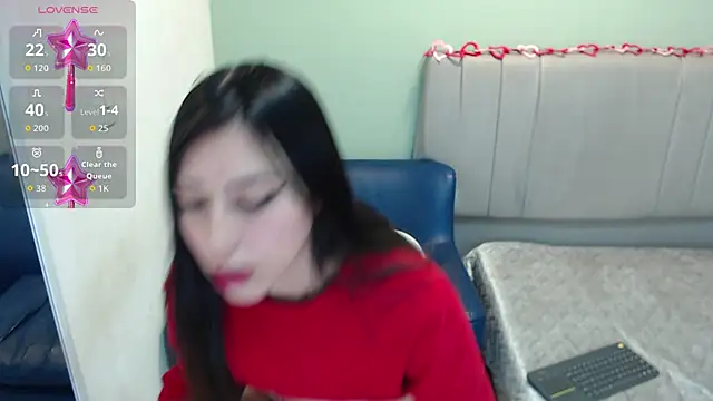 Snapshot of violett_star1 chatting on 09.11.25 violett star1 online show from 09.11.25