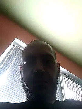 Snapshot of Bancing81 chatting on 10.22.25 Bancing81 online show from 10.22.25