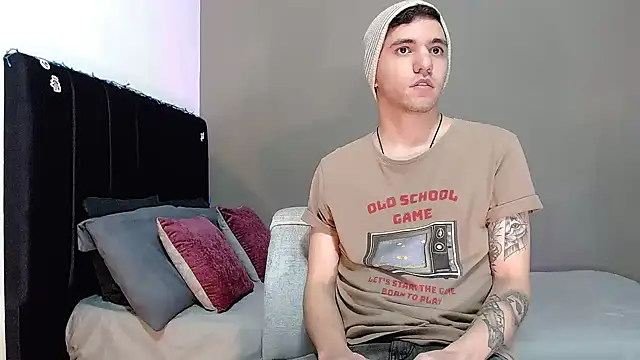 Matteo12  online show from 01.12.26