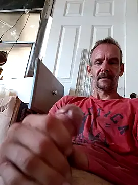 Snapshot of Hungwell1515 chatting on 09.15.25 Hungwell1515 online show from 09.15.25