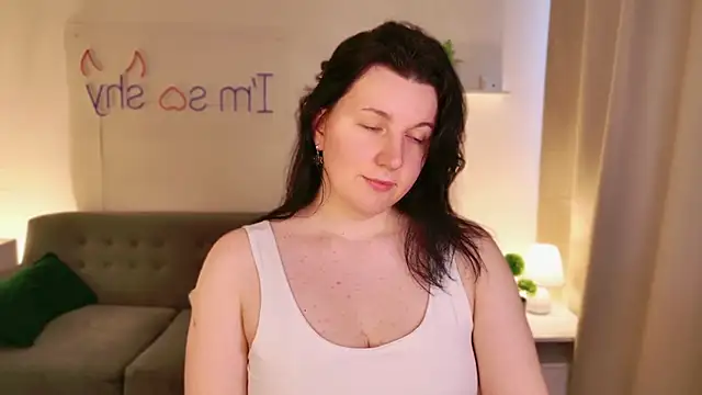 Snapshot of love_me__tonight_ chatting on 10.20.25 love me tonight online show from 10.20.25