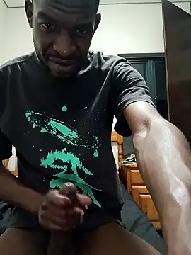 Snapshot of Fizozoo chatting on 01.12.26 Fizozoo online show from 01.12.26