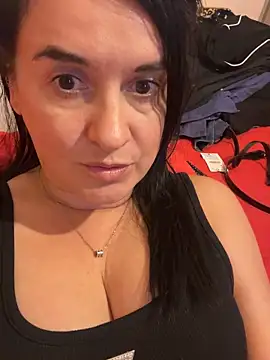 TriumphLove online show from 09.25.25