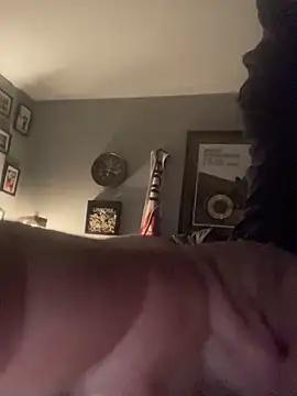 Snapshot of newjam chatting on 10.28.25 newjam online show from 10.28.25