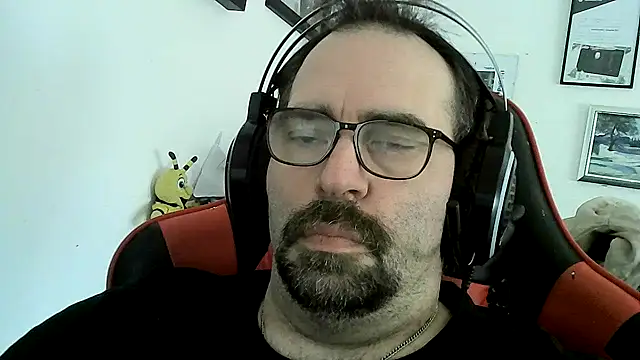 Snapshot of Big-Man-Thomas chatting on 03.07.26 Big-Man-Thomas online show from 03.07.26