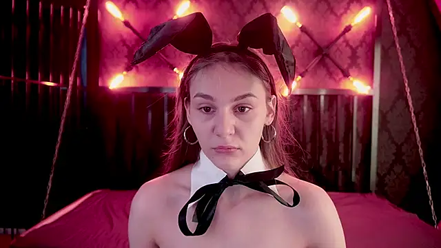 DiamondGoldie online show from 10.24.25