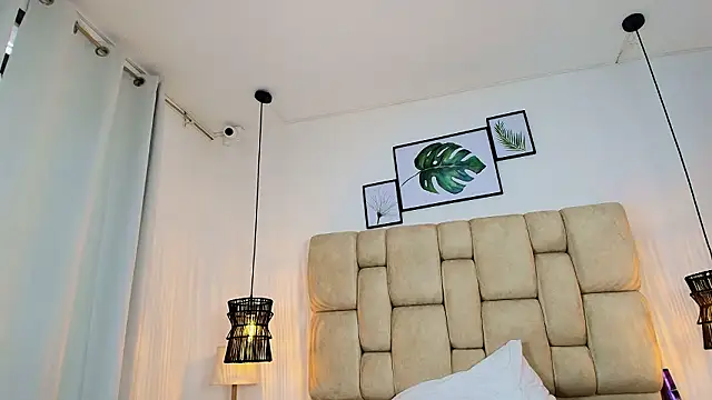 Cinthiabaker online show from 03.04.26