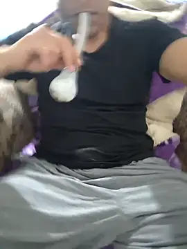 Golonzo1996 online show from 04.18.26