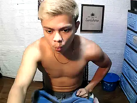 Pinoy slutcummer69 online show from 10.21.25