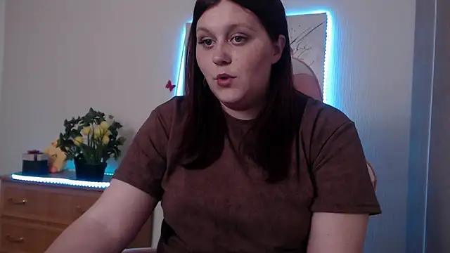 Alisawoods  online show from 05.06.26