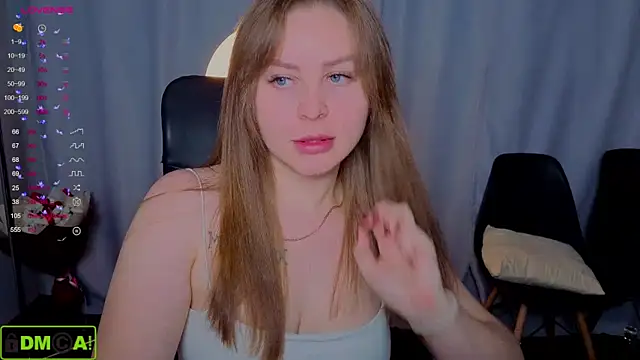 MikaBloom online show from 11.16.25