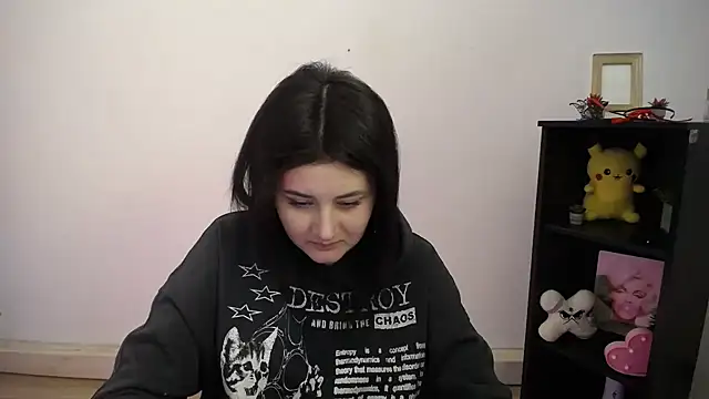 Katrin kiss  online show from 02.19.26