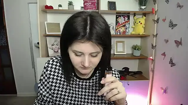 Katrin kiss  online show from 04.24.26