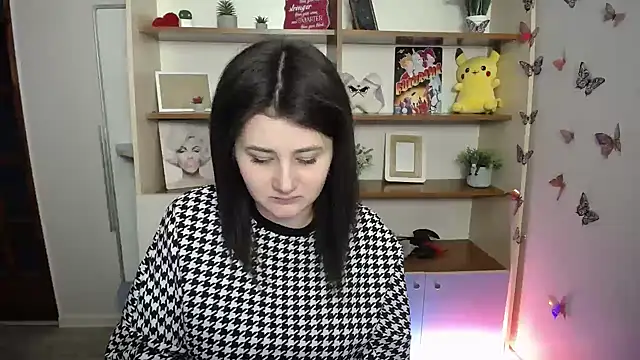 Katrin kiss  online show from 04.30.26