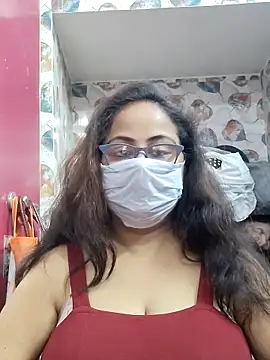 Snapshot of nisha_1110 chatting on 02.21.26 nisha 1110 online show from 02.21.26