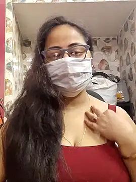 Snapshot of nisha_1110 chatting on 03.11.26 nisha 1110 online show from 03.11.26