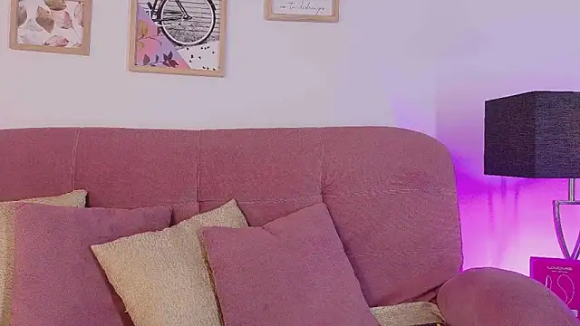 Karina2Smith online show from 06.17.26