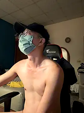 Snapshot of Rmangotw chatting on 10.06.25 Rmangotw online show from 10.06.25