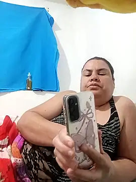 yaneth  online show from 10.10.25