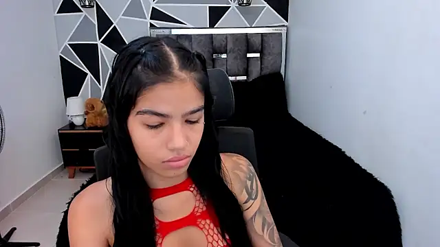 Snapshot of valeria-duarte chatting on 05.09.26 valeria-duarte online show from 05.09.26