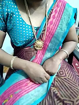 Snapshot of lolida69thamil chatting on 09.09.25 lolida69thamil online show from 09.09.25