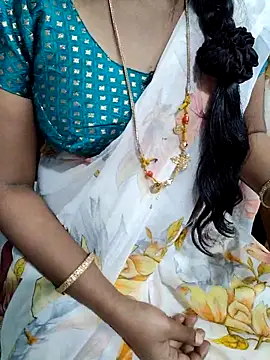 Snapshot of lolida69thamil chatting on 09.26.25 lolida69thamil online show from 09.26.25