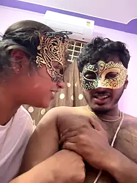 VVcouple online show from 09.10.25