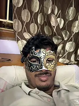 VVcouple online show from 10.10.25