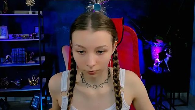 JulieDaniel online show from 11.20.25