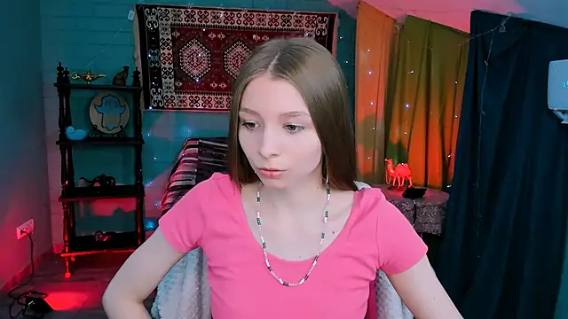 JulieDaniel online show from 06.09.26