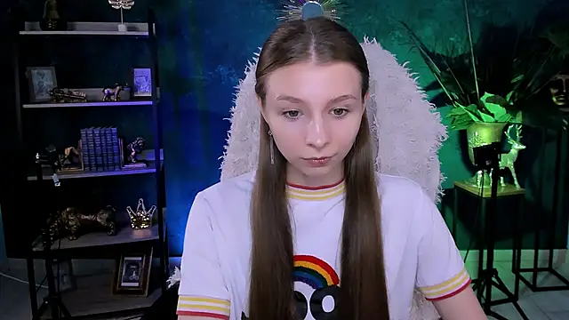 JulieDaniel online show from 06.15.26