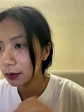 Lil-Gi online show from 10.20.25