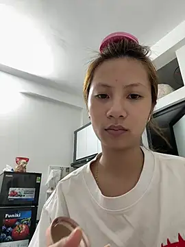 Lil-Gi online show from 05.26.26