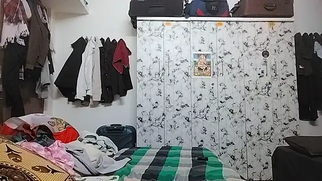 Rahulisagoodguy online show from 12.16.25