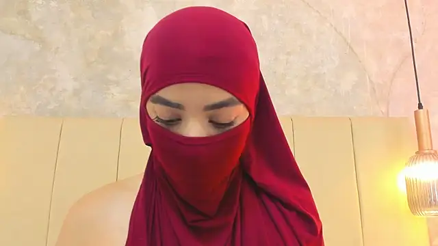 nayiraa  online show from 04.27.26