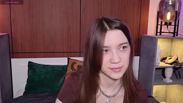 Alison kisss online show from 06.13.26