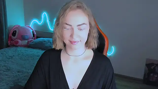 LaraKrein lk online show from 03.15.26