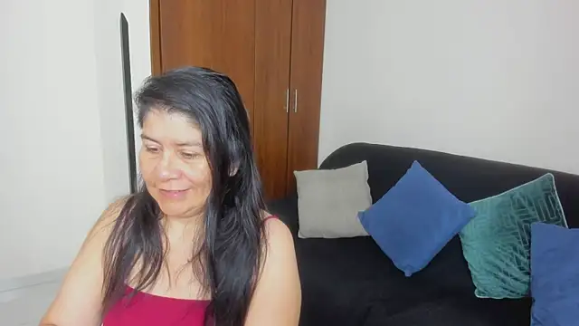 kiraGeiner online show from 07.14.26