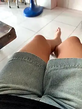 Snapshot of sharon-Hanna chatting on 11.07.25 sharon-Hanna online show from 11.07.25